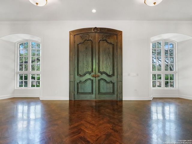 100 Tomahawk, Hill Country Village, TX 78232