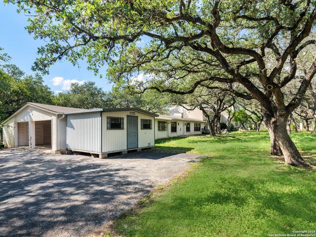 100 Tomahawk, Hill Country Village, TX 78232