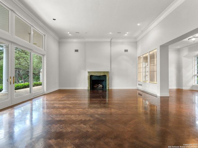 100 Tomahawk, Hill Country Village, TX 78232