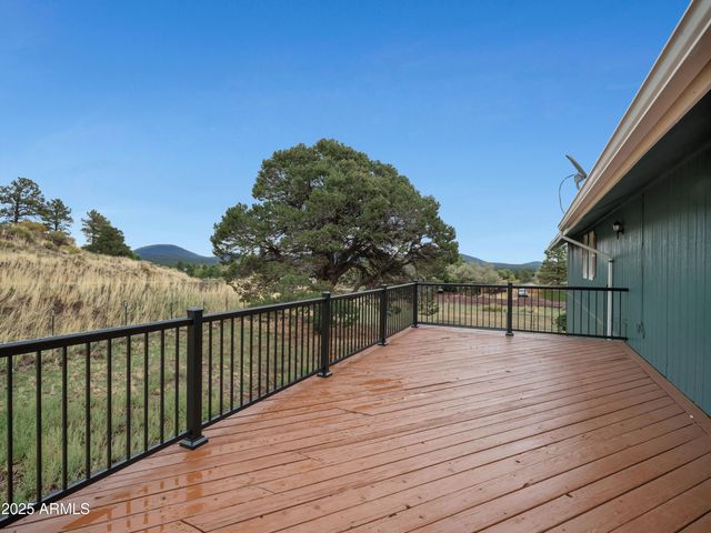 11285 Homestead Lane, Flagstaff, AZ 86004