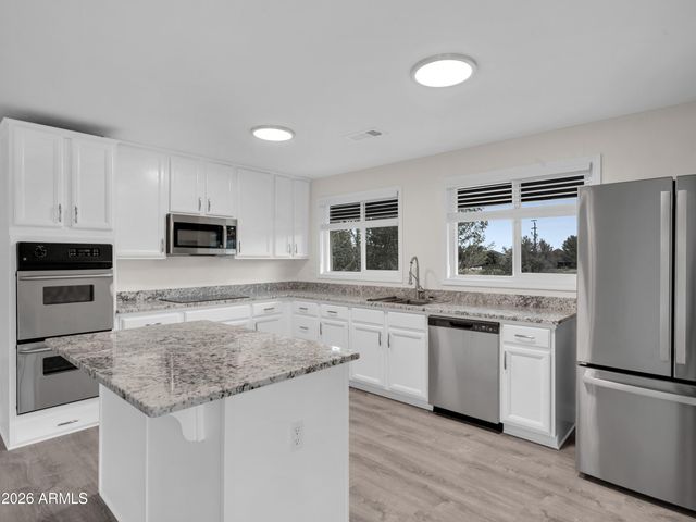 11285 Homestead Lane, Flagstaff, AZ 86004