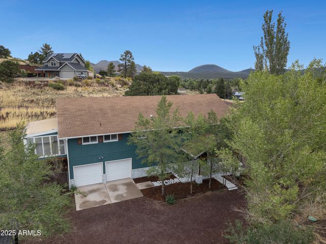 11285 Homestead Lane, Flagstaff, AZ 86004