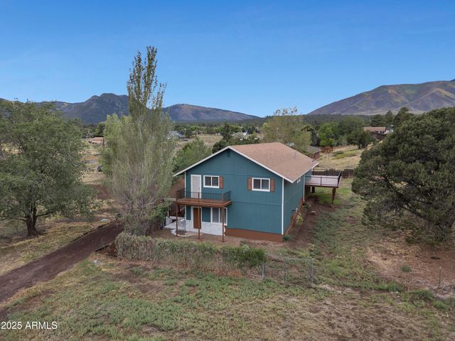 11285 Homestead Lane, Flagstaff, AZ 86004