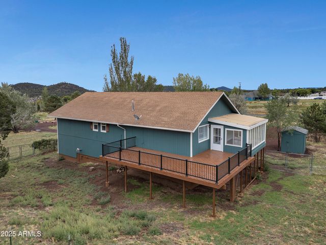 11285 Homestead Lane, Flagstaff, AZ 86004