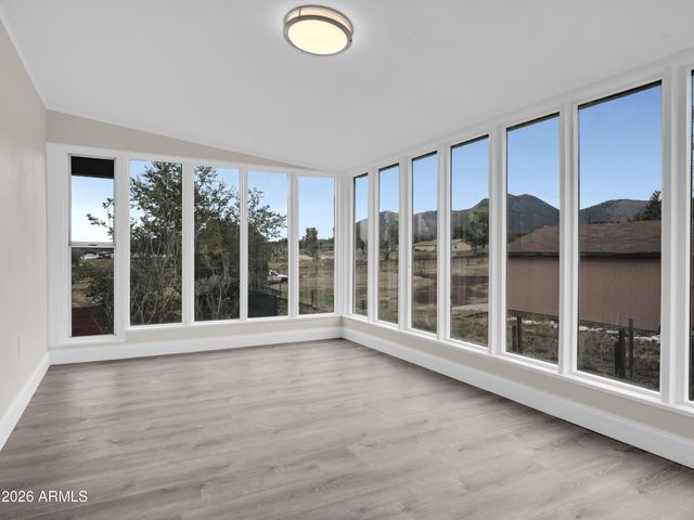 11285 Homestead Lane, Flagstaff, AZ 86004