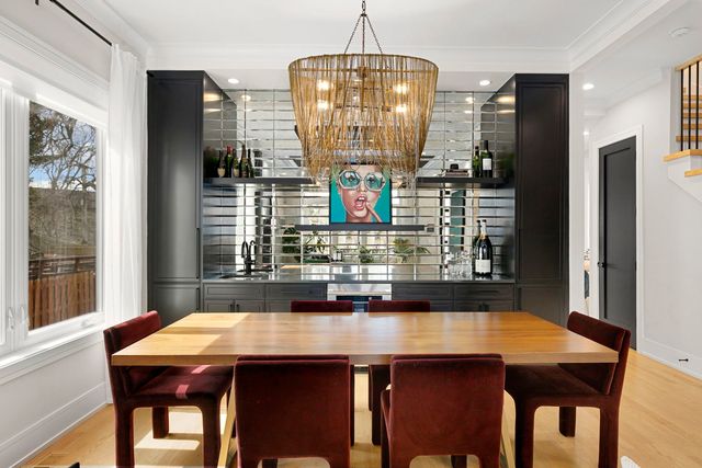 4218 N Kildare Avenue, Chicago, IL 60641