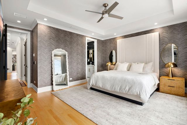 4218 N Kildare Avenue, Chicago, IL 60641