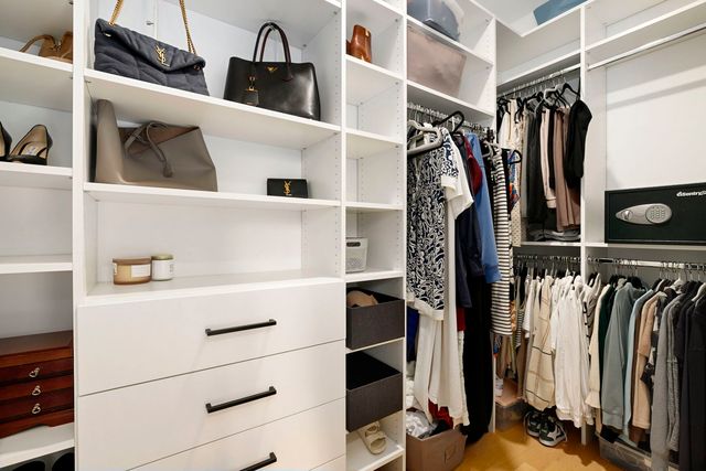 4218 N Kildare Avenue, Chicago, IL 60641