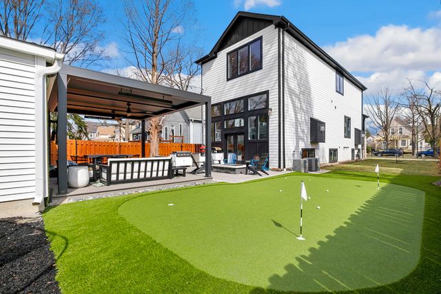 4218 N Kildare Avenue, Chicago, IL 60641