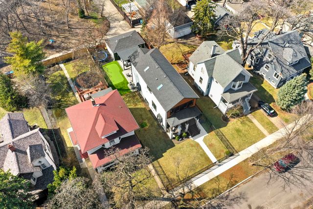 4218 N Kildare Avenue, Chicago, IL 60641