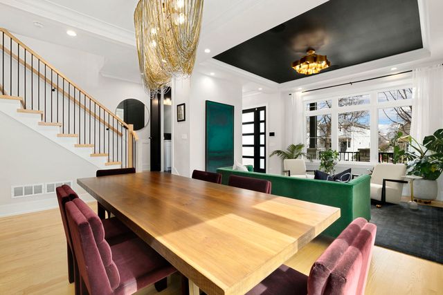 4218 N Kildare Avenue, Chicago, IL 60641