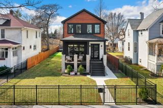 4218 N Kildare Avenue, Chicago, IL 60641