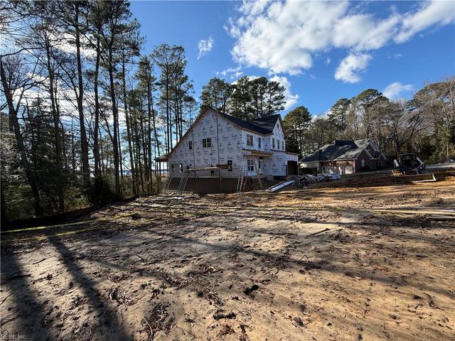 2663 Rail CT, Hayes, VA 23072