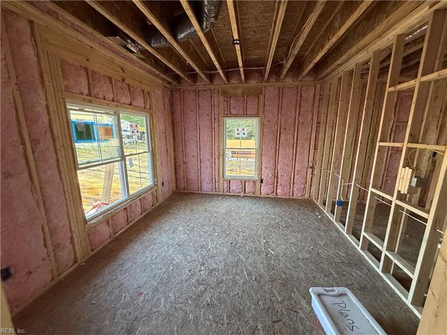 2663 Rail CT, Hayes, VA 23072