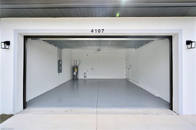 4107 13th ST SW, Lehigh Acres, FL 33976