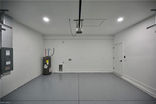 4107 13th ST SW, Lehigh Acres, FL 33976