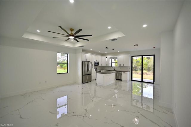 4107 13th ST SW, Lehigh Acres, FL 33976