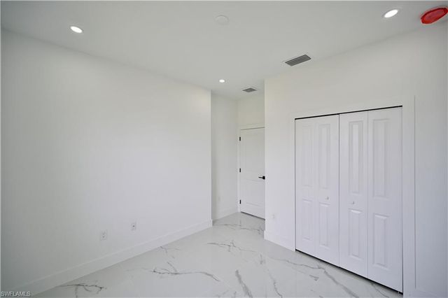 4107 13th ST SW, Lehigh Acres, FL 33976