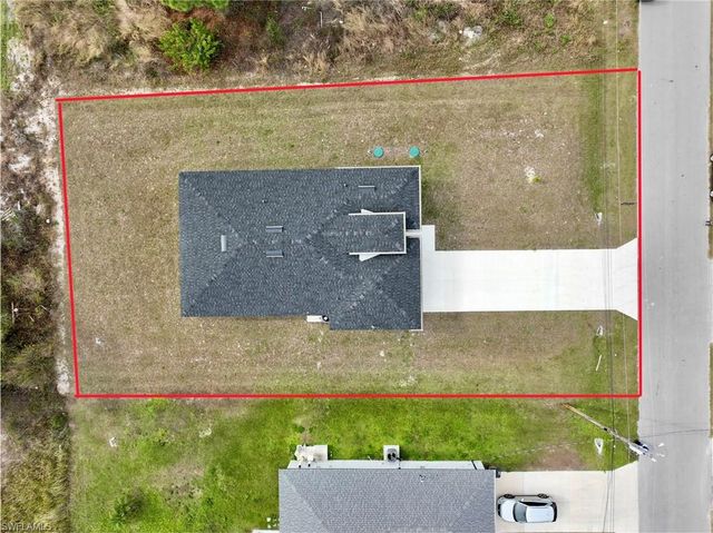 4107 13th ST SW, Lehigh Acres, FL 33976