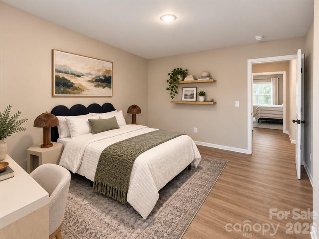2220 Dardan Woods Drive, Charlotte, NC 28215
