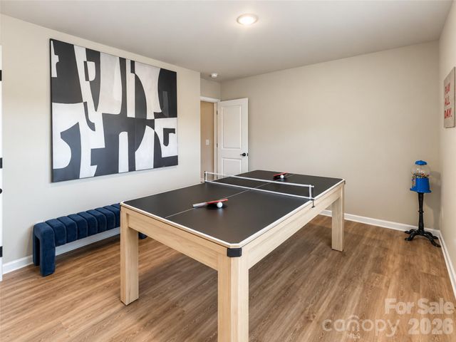 2220 Dardan Woods Drive, Charlotte, NC 28215