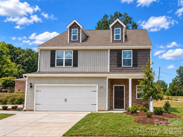2220 Dardan Woods Drive, Charlotte, NC 28215