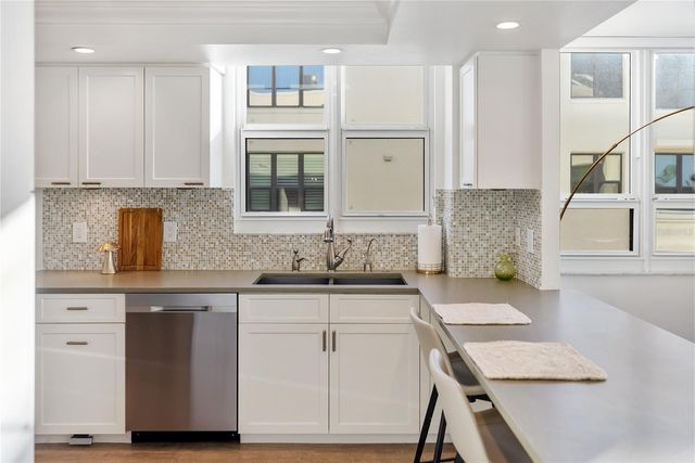 101 SUNSET DRIVE 402, Sarasota, FL 34236