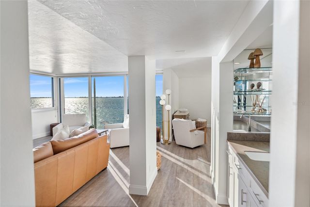 101 SUNSET DRIVE 402, Sarasota, FL 34236