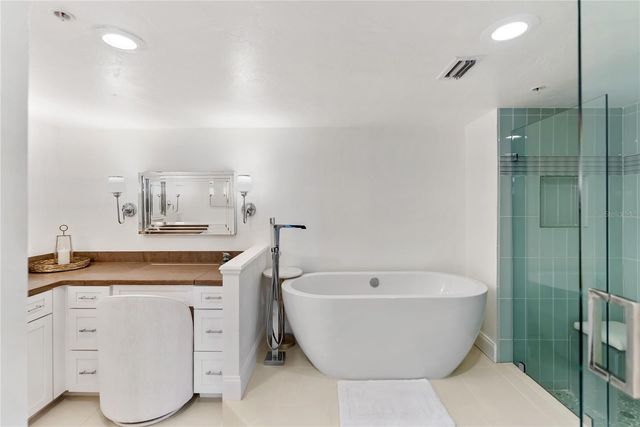 101 SUNSET DRIVE 402, Sarasota, FL 34236