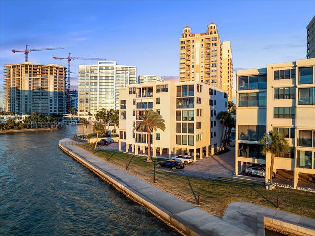 101 SUNSET DRIVE 402, Sarasota, FL 34236
