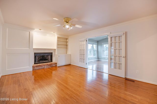 4400 Rivanna Dr, Louisville, KY 40299