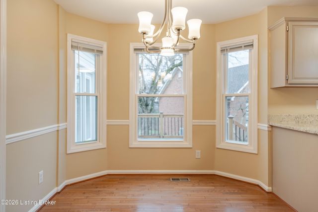 4400 Rivanna Dr, Louisville, KY 40299