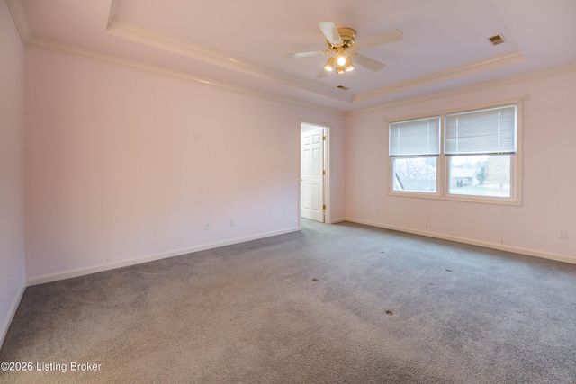 4400 Rivanna Dr, Louisville, KY 40299