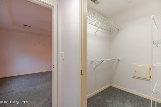 4400 Rivanna Dr, Louisville, KY 40299