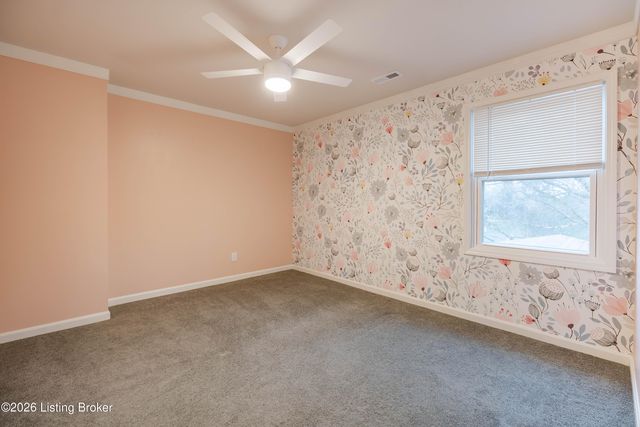 4400 Rivanna Dr, Louisville, KY 40299