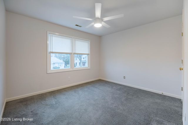 4400 Rivanna Dr, Louisville, KY 40299