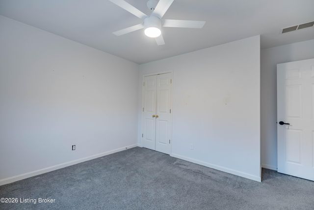 4400 Rivanna Dr, Louisville, KY 40299