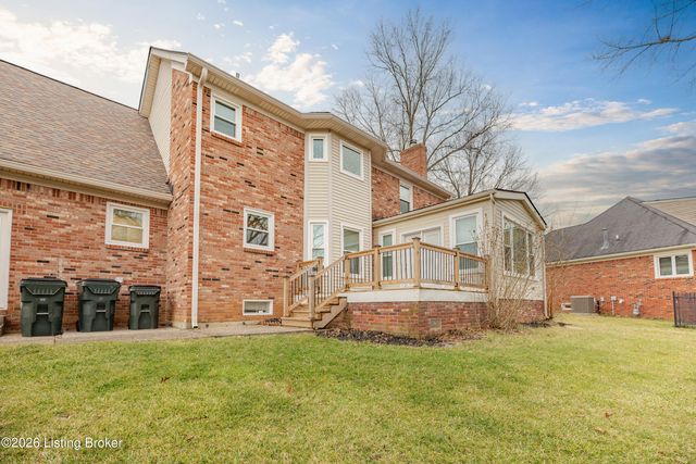 4400 Rivanna Dr, Louisville, KY 40299