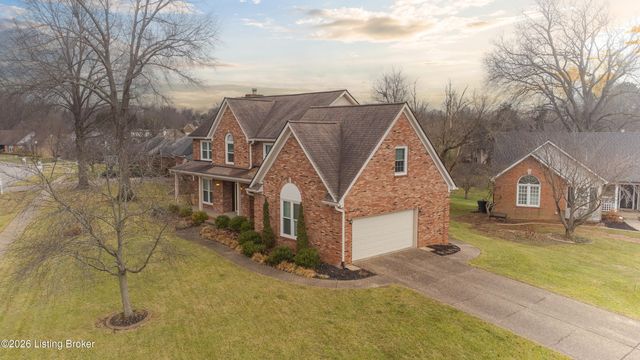 4400 Rivanna Dr, Louisville, KY 40299