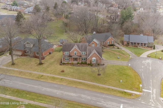 4400 Rivanna Dr, Louisville, KY 40299