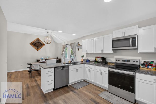 203 Simmons Place Drive SE, Ludowici, GA 31316