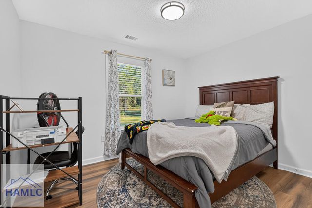 203 Simmons Place Drive SE, Ludowici, GA 31316