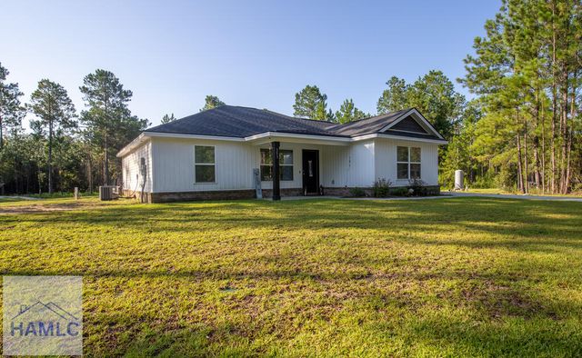 203 Simmons Place Drive SE, Ludowici, GA 31316