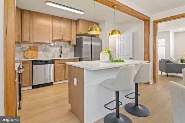 5906 AYLESHIRE RD, Baltimore, MD 21239