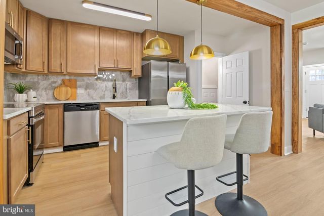 5906 AYLESHIRE RD, Baltimore, MD 21239