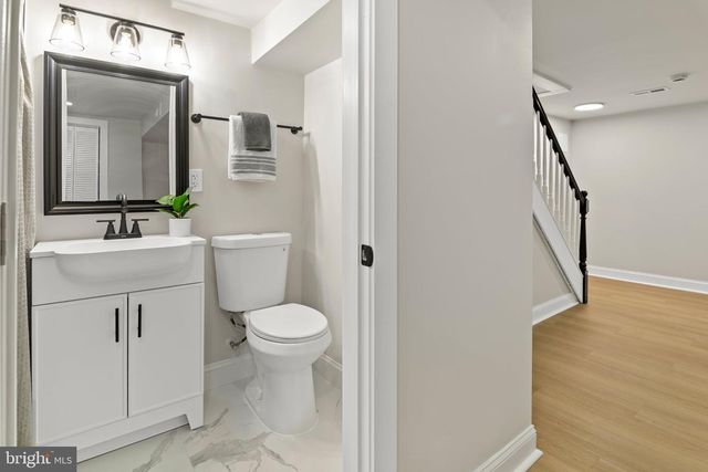 5906 AYLESHIRE RD, Baltimore, MD 21239