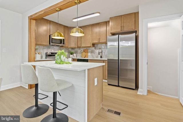 5906 AYLESHIRE RD, Baltimore, MD 21239