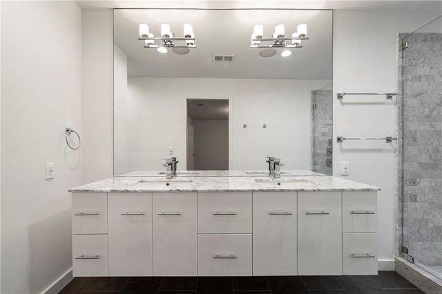 504 Dunwoody Chace 5, Atlanta, GA 30328