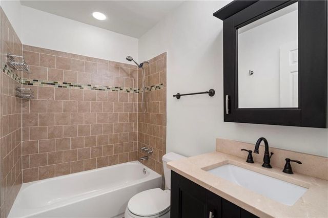 504 Dunwoody Chace 5, Atlanta, GA 30328