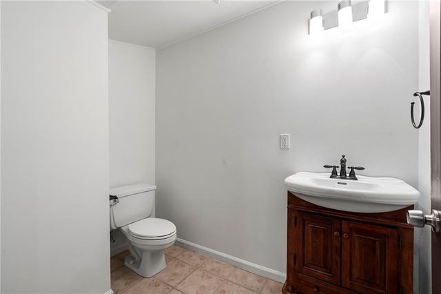 504 Dunwoody Chace 5, Atlanta, GA 30328